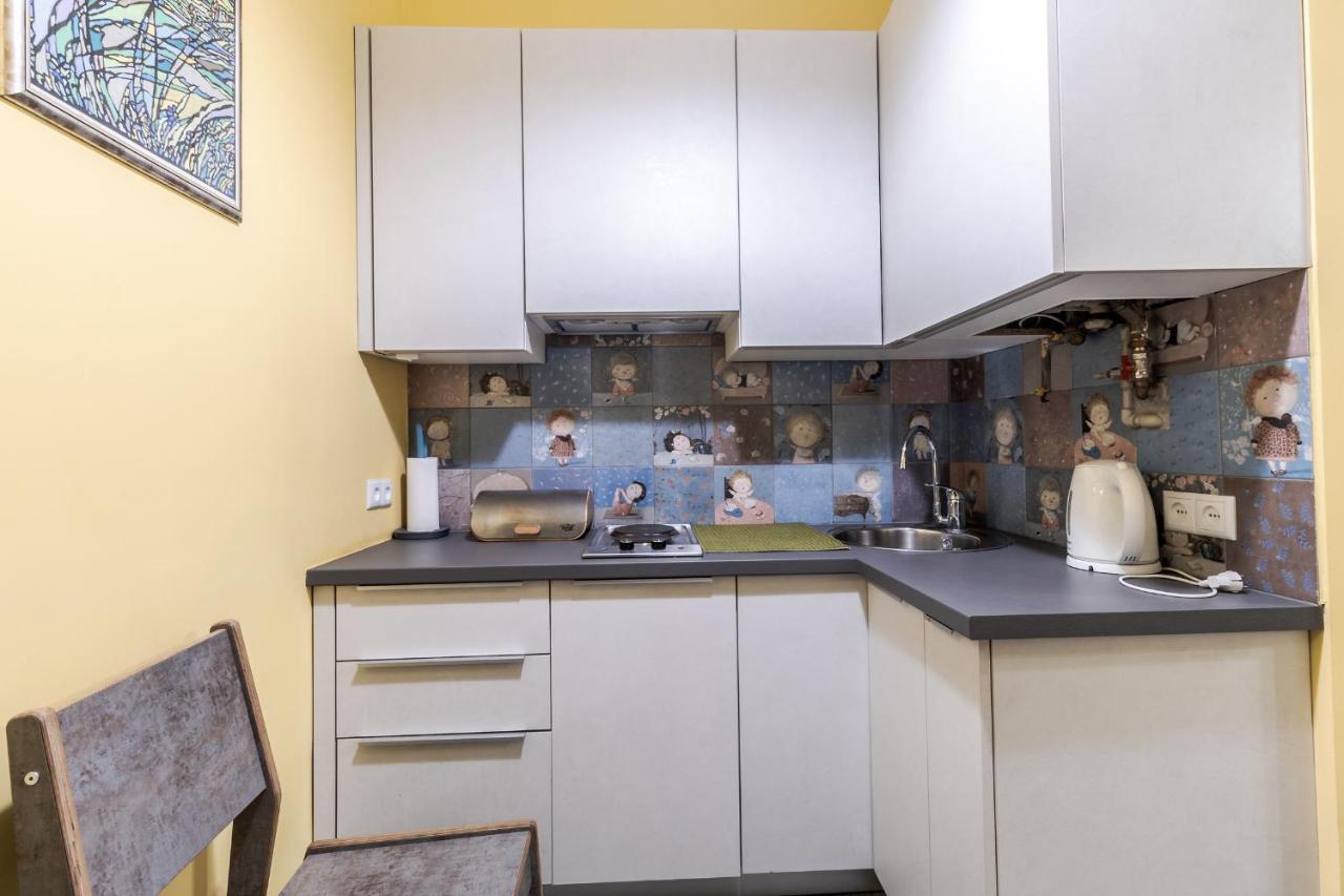 Modern Chaikovskogo Apartment Lviv Exterior photo